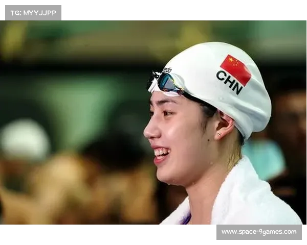 东安湖畔碧波荡漾新秀老将携手共绘中国游泳辉煌篇章